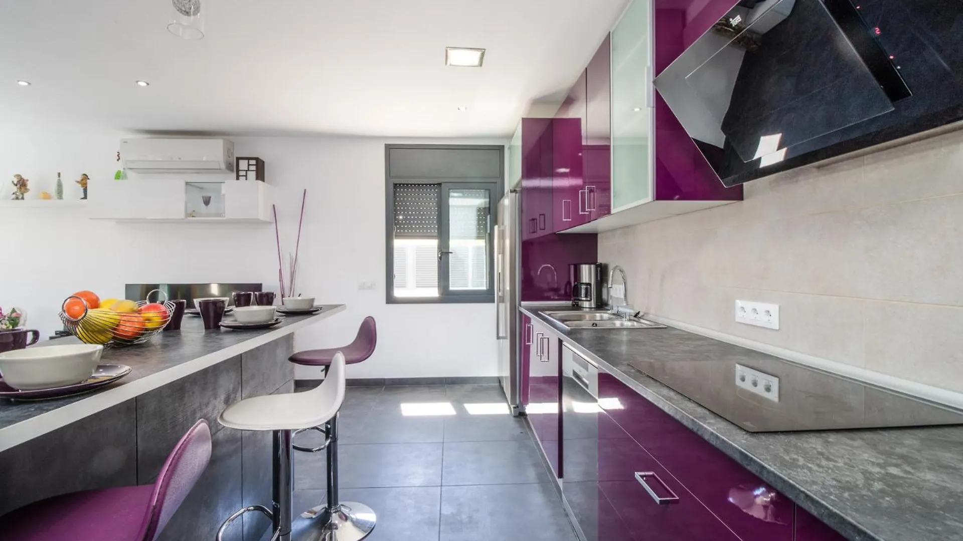 Villa De Lujo. Piscina Con Jacuzzi. Empuriabrava Španělsko